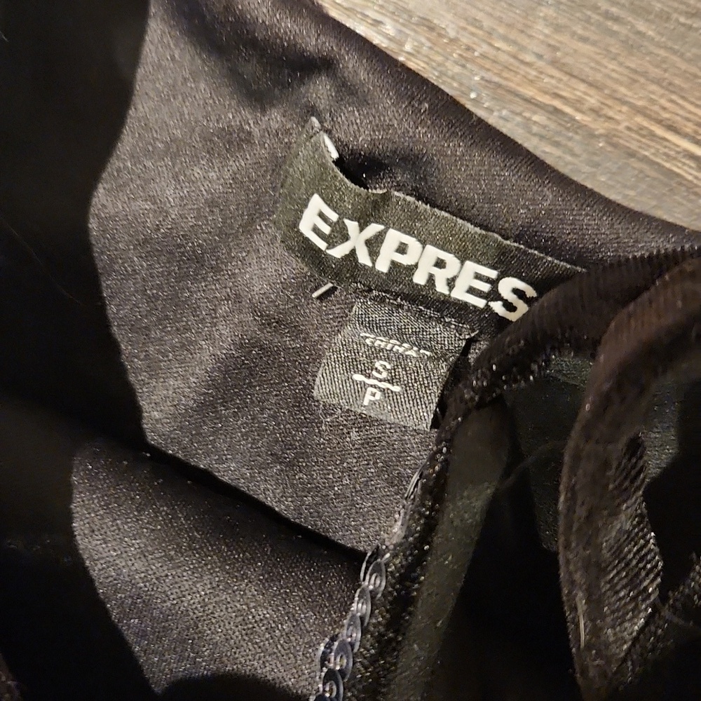 ❤️ NWT! EXPRESS VELVET SEQUIN STRAPPY MINI BODYCON DRESS, SMALL - Picture 14 of 16